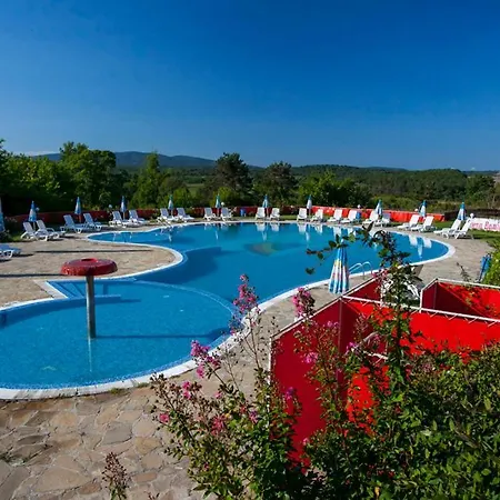 Отель Coop - Китен