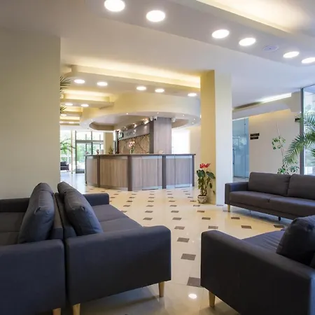 Coop - Kiten Hotel