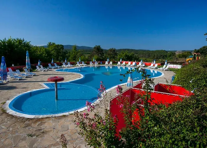 Хотел кооп - Китен