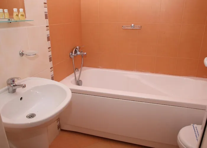 кооп - Хотел 2*