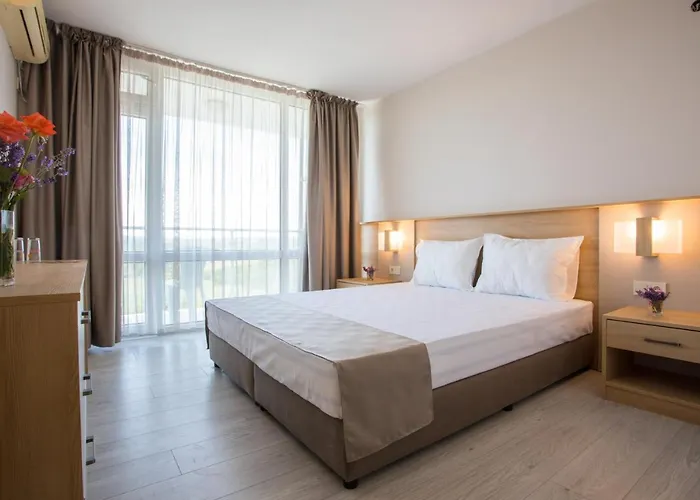 Хотел кооп - 2*