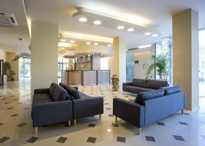 Хотел кооп -