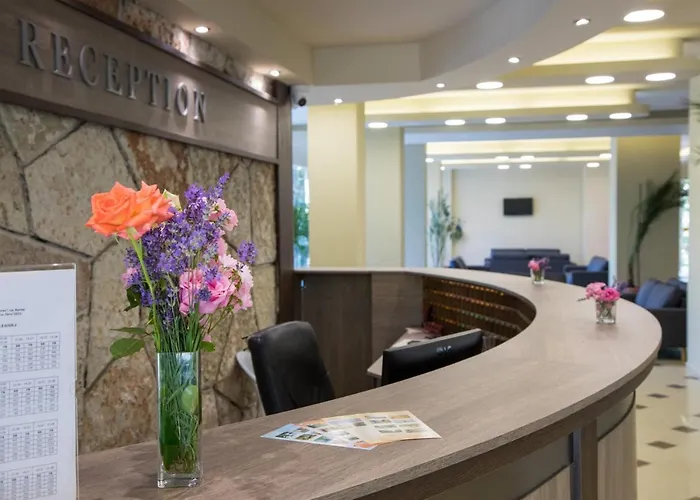 Хотел кооп - 2*