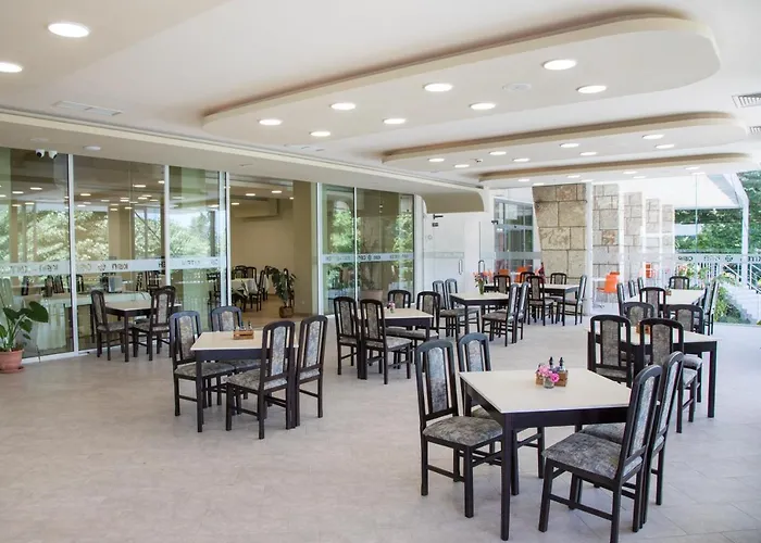 кооп - Хотел