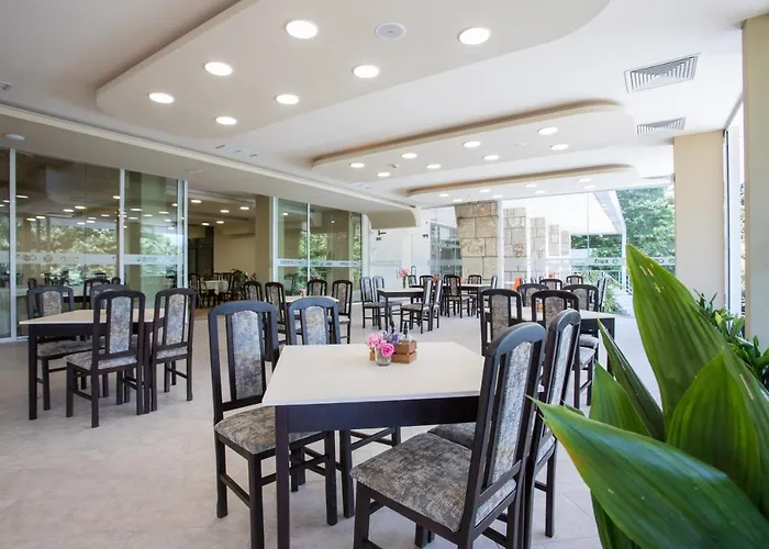 кооп - Хотел