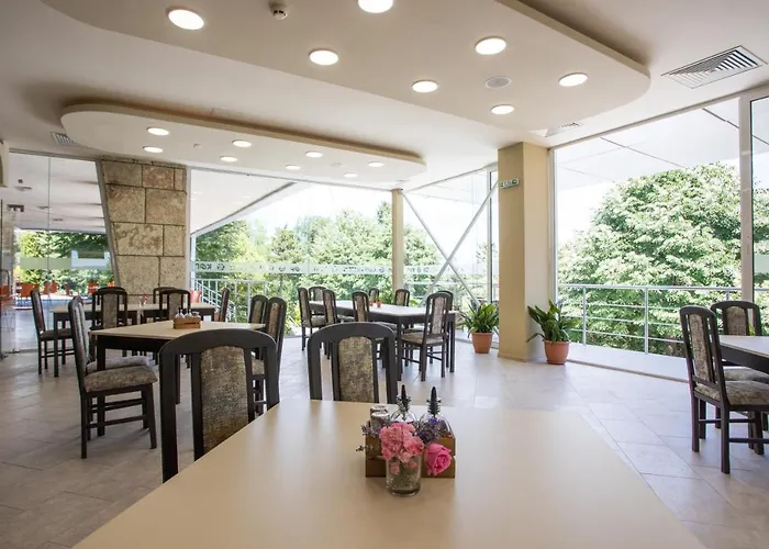 кооп - Хотел Китен